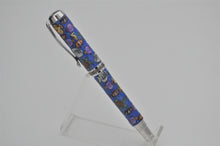Load image into Gallery viewer, SEALIFE Highly Detailed Premium Pen Handcrafted Custom made, Rollerball or Fountain
